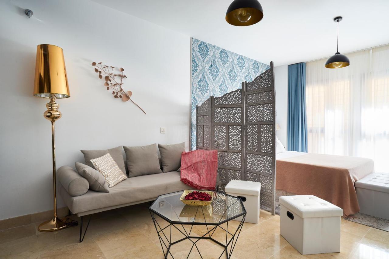 Studio Deluxe With Shared Roof Terrace Malaga Luaran gambar